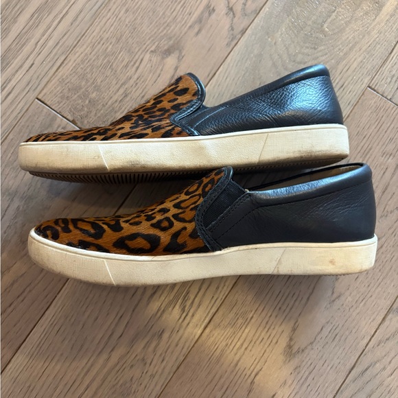 Naturalizer Leopard Print Slip-On Loafer 8.5 WIDE - Picture 3 of 6